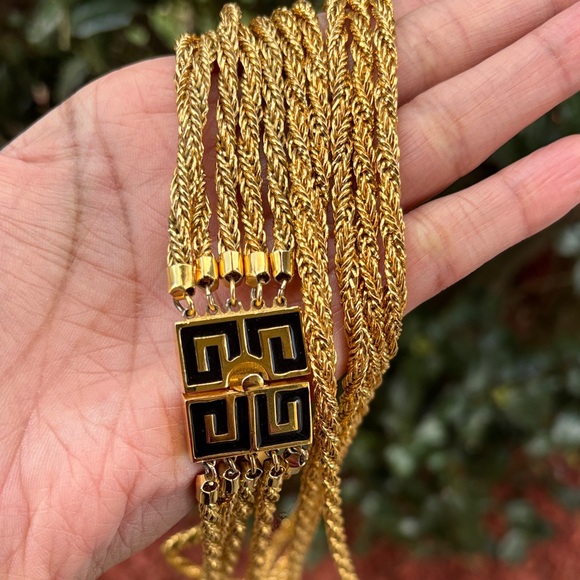 Givenchy Vintage Long Elegant Gold and Black Necklace Belt - Picture 3 of 16